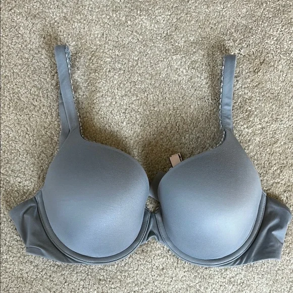Victoria's Secret Gray Body by Victoria Perfect Shape 36C Underwire Support - Picture 1 of 4